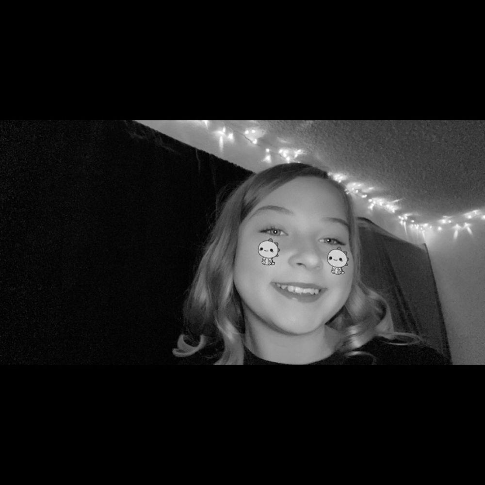 Meet your Posher, Makenzie